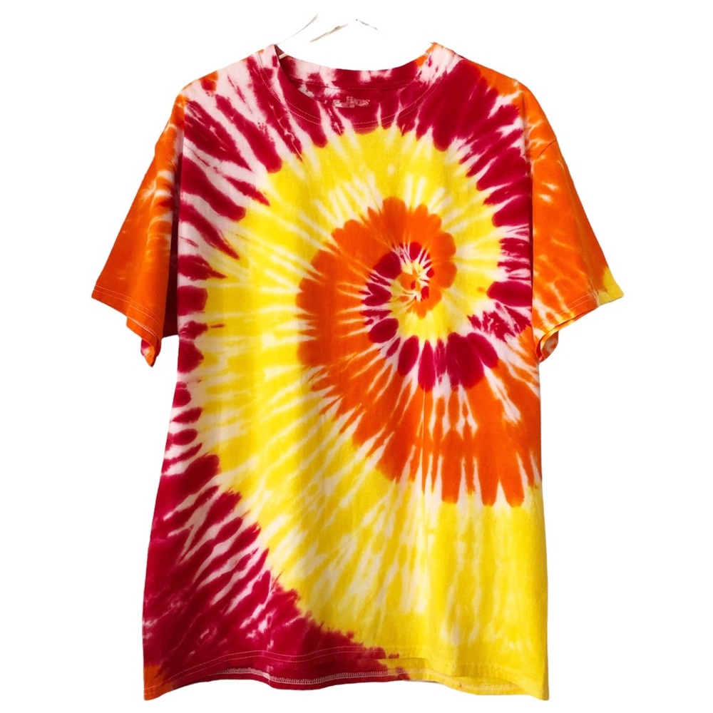 Spiral Tie Dye Red, Orange & Yellow Short Sleeve Tee Large
